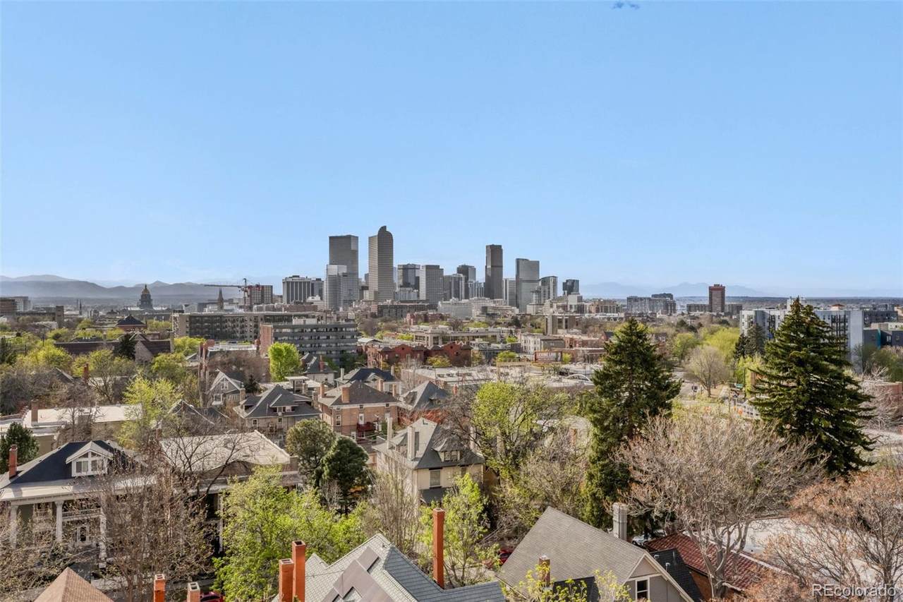 1433 Williams Street - Photo 1