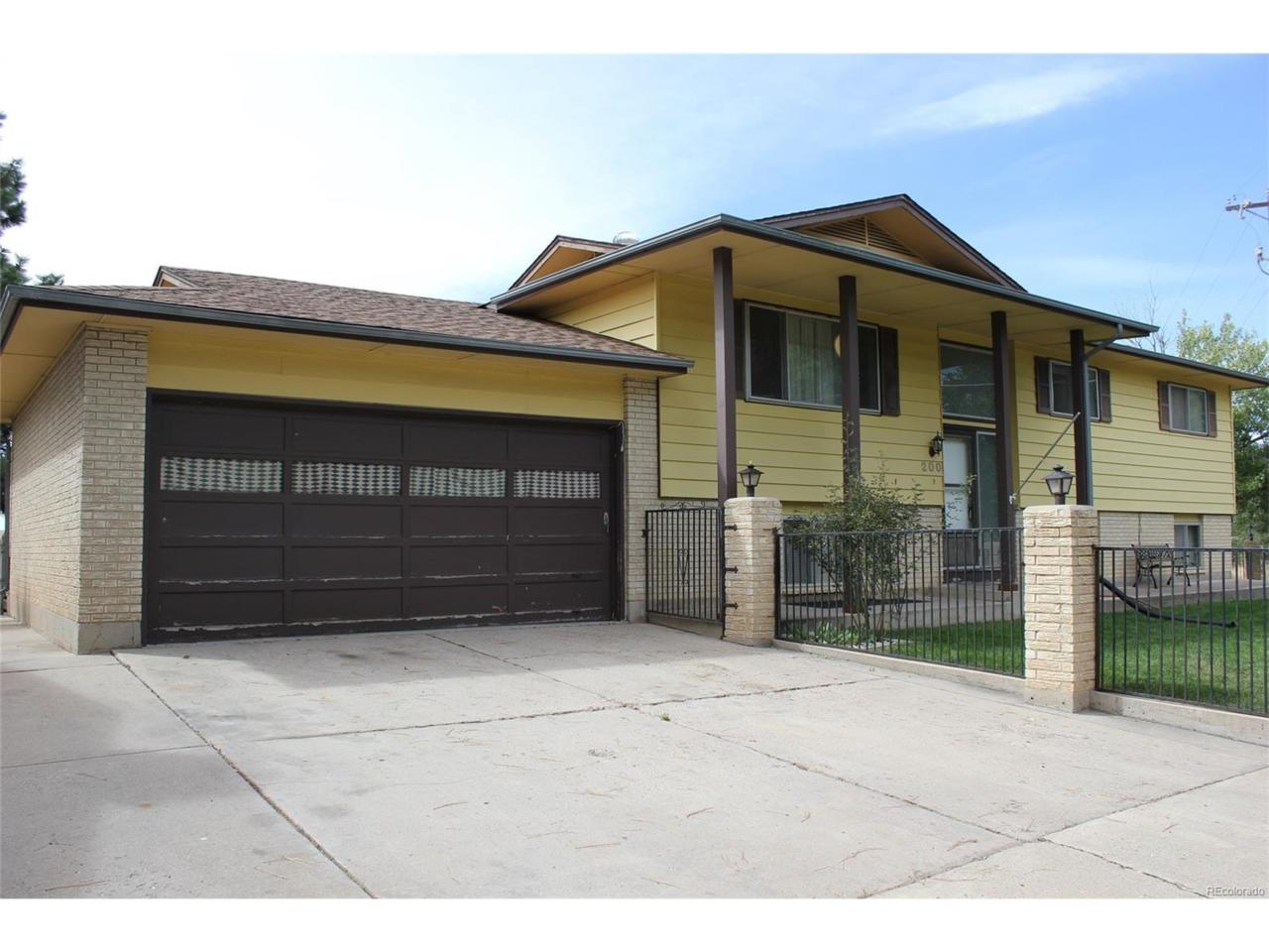 200 Harvard Street - Photo 1