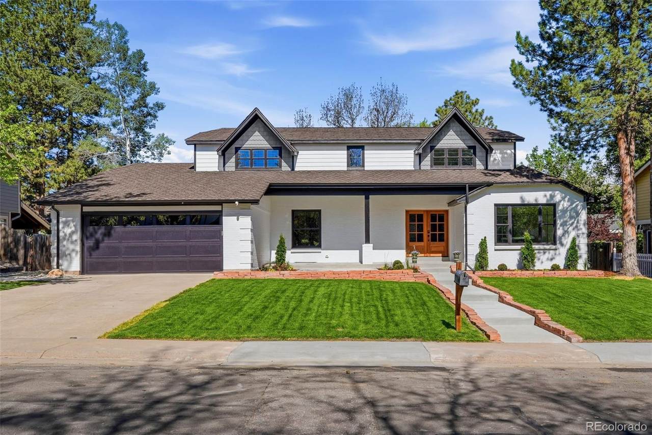 5557 Hillside Street - Photo 1