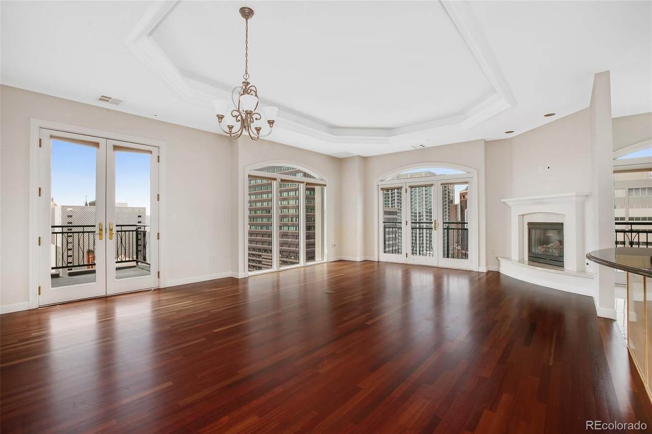 1827 Grant Street - Photo 1