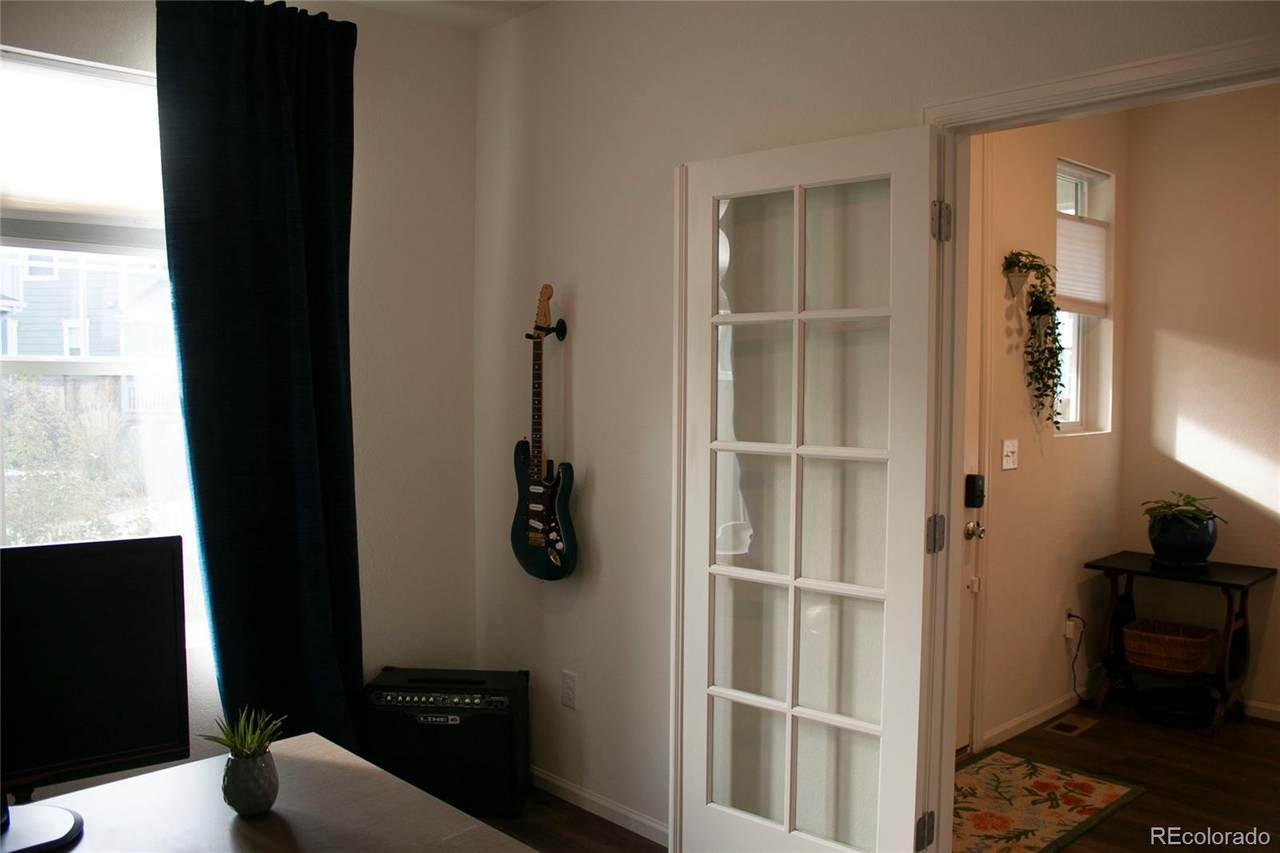 https://bt-photos.global.ssl.fastly.net/metrolist/1280_boomver_1_7291916-1.jpg