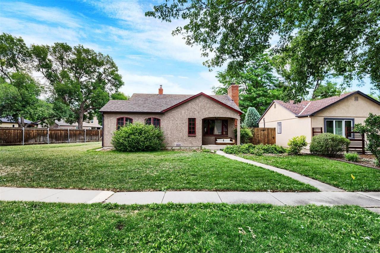 2419 Franklin Street - Photo 1