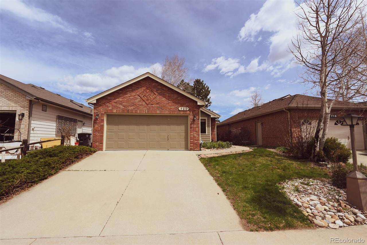 720 Wade Road - Photo 1