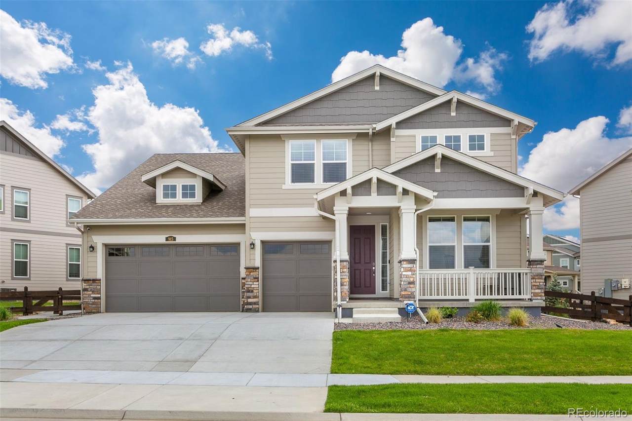 915 Grenville Circle - Photo 1