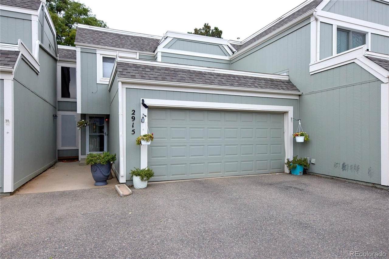 2915 Lansing Way - Photo 1