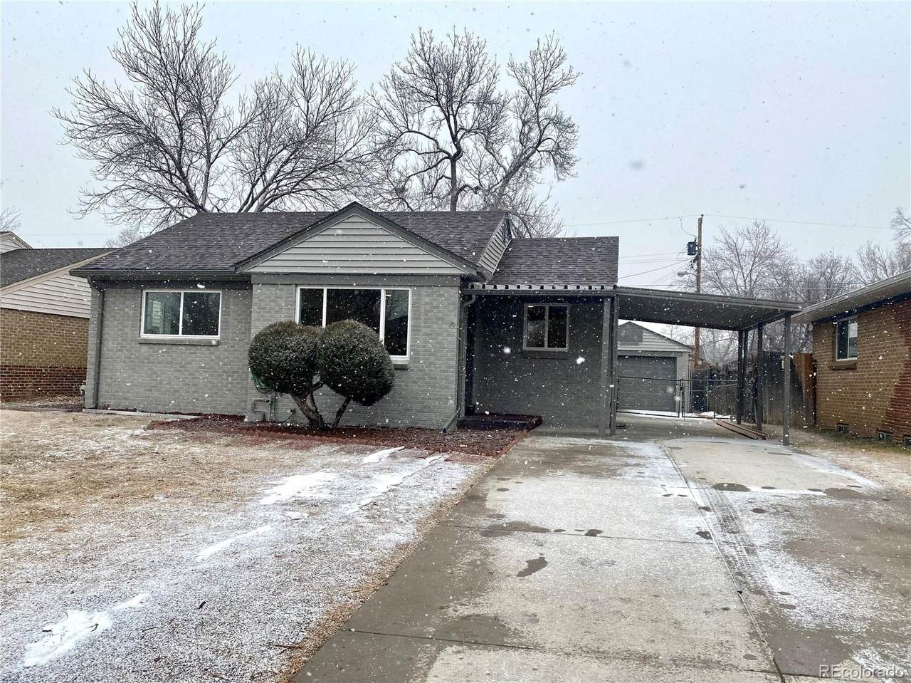 3528 Leyden Street - Photo 1