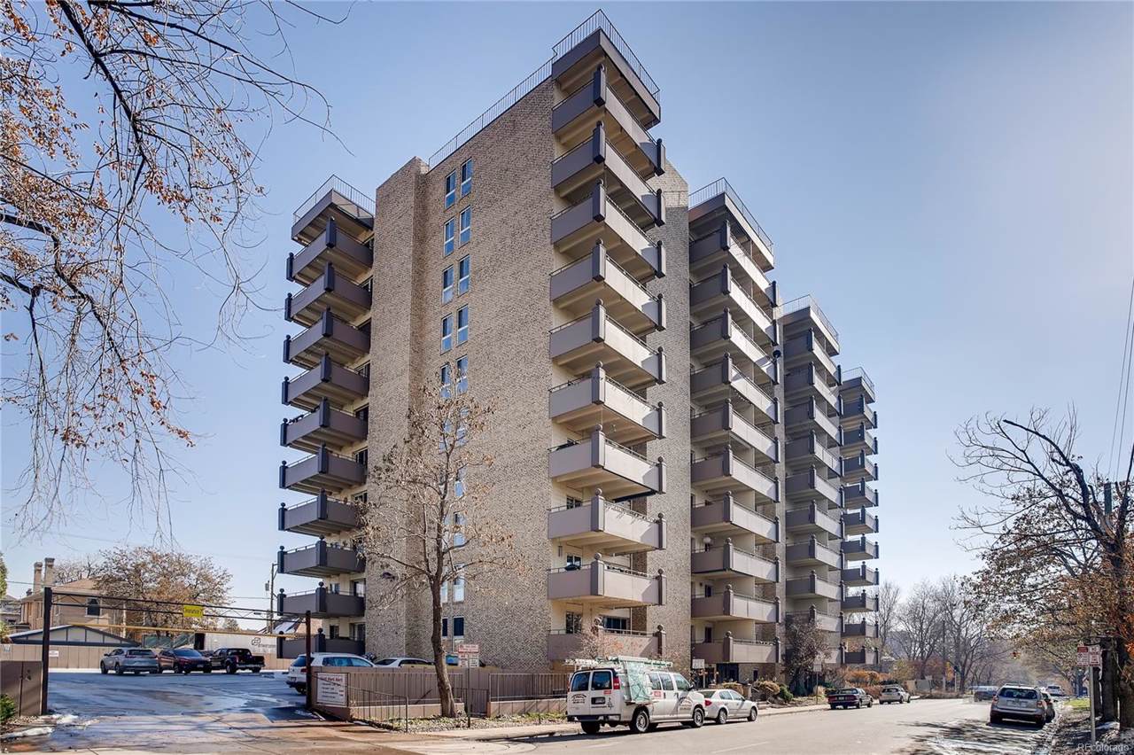 700 Washington Street - Photo 1