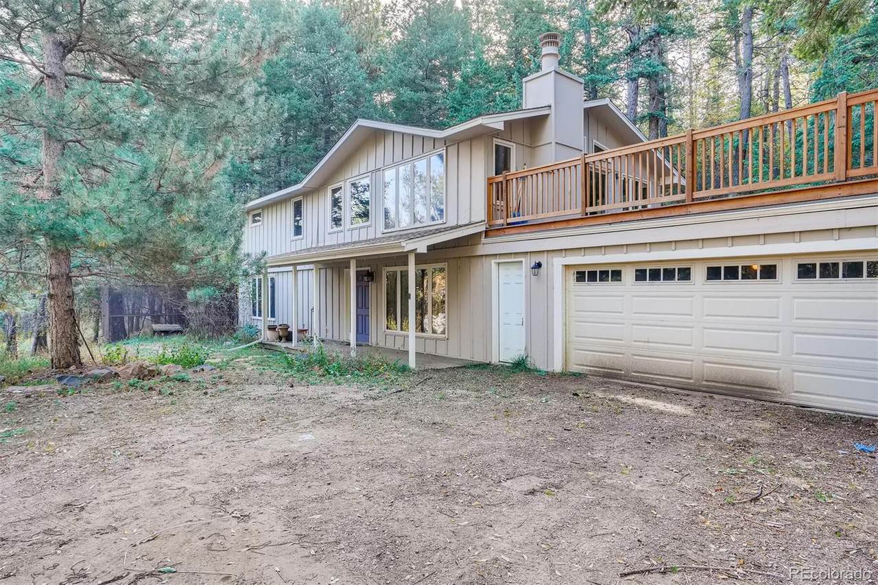 540 Columbine Avenue - Photo 1