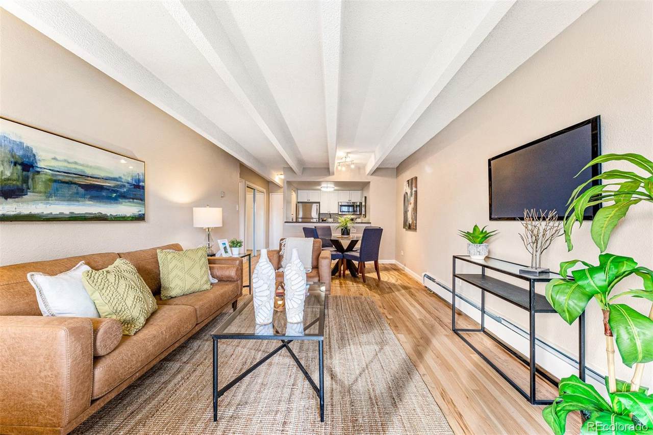 200 Pearl Street - Photo 1