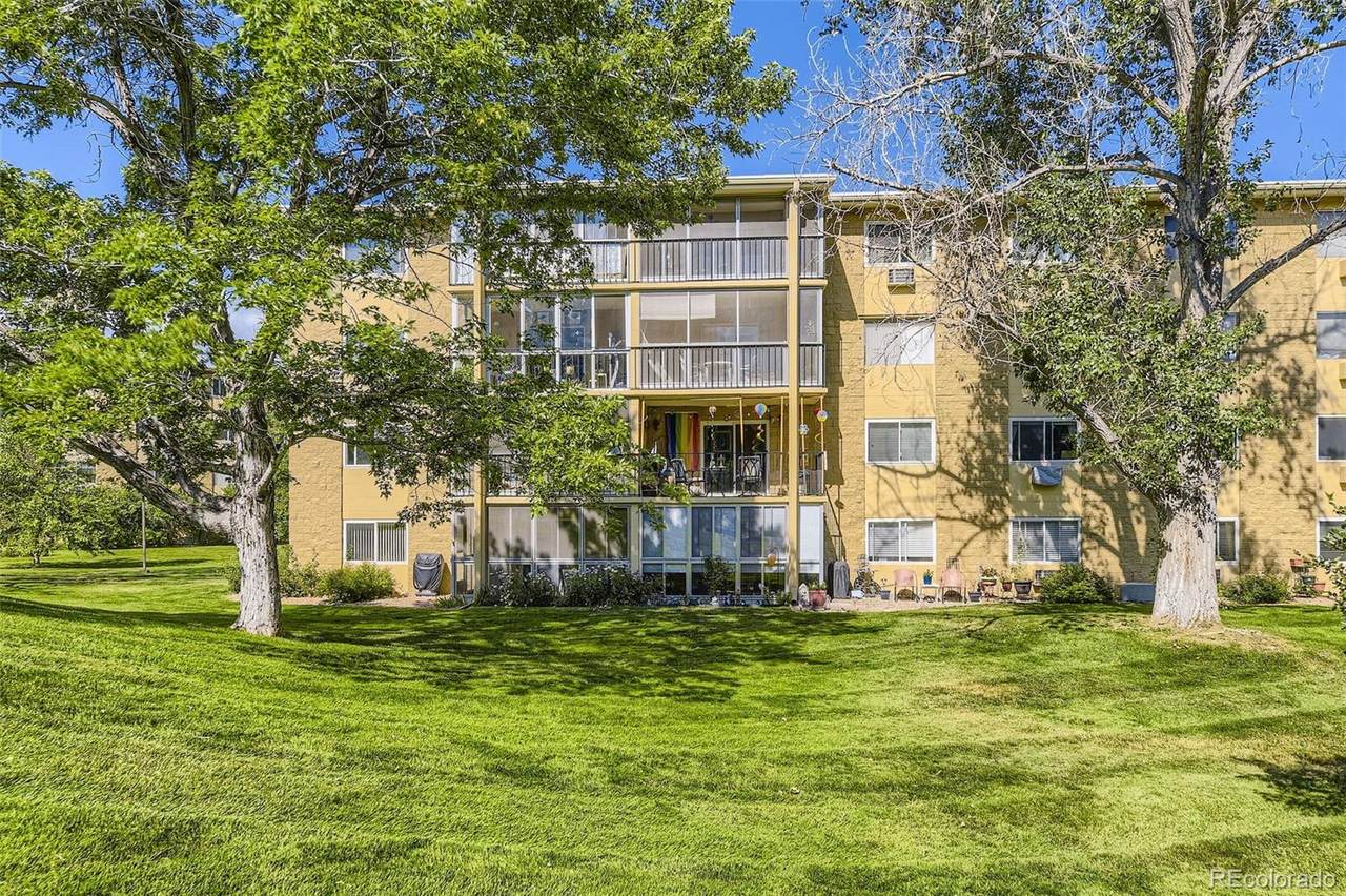 13500 Cornell Avenue - Photo 1