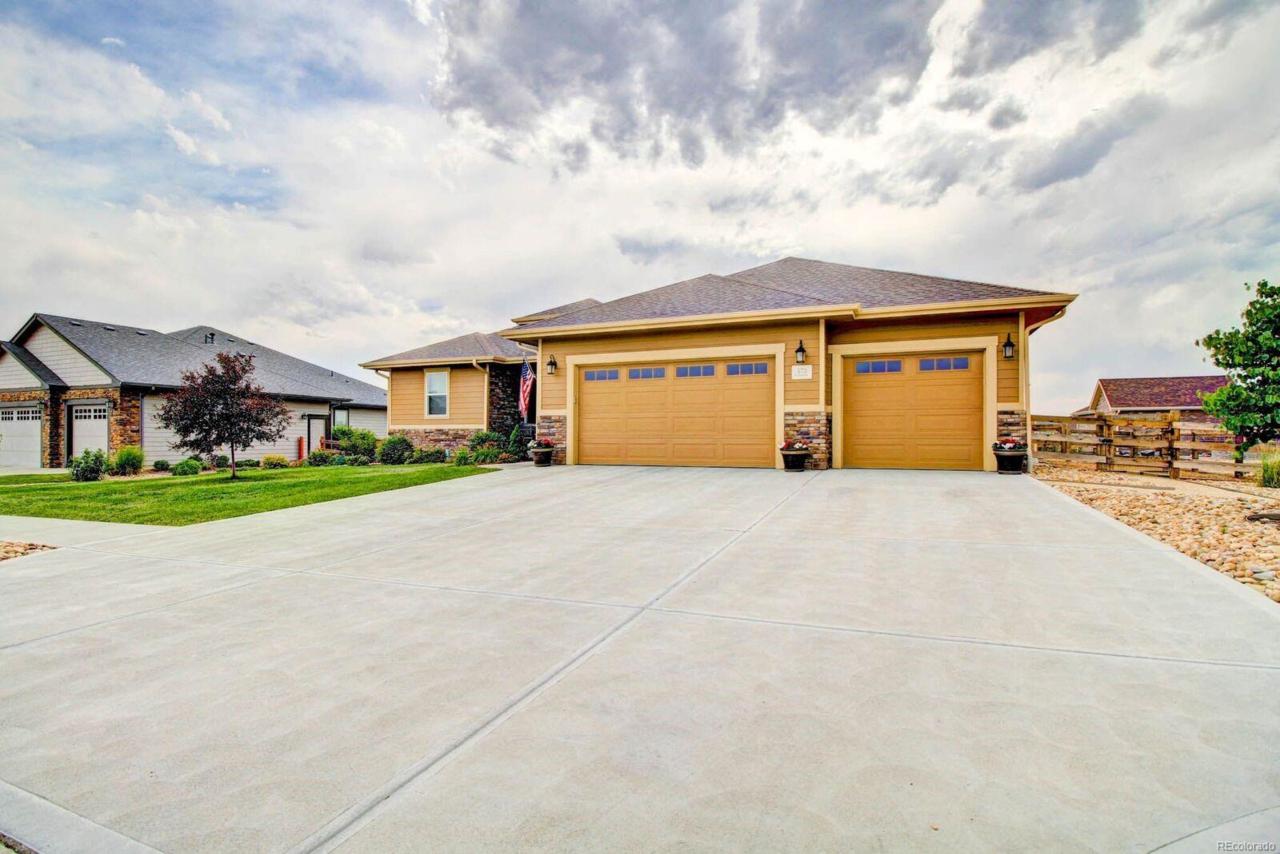 573 22nd Avenue - Photo 1