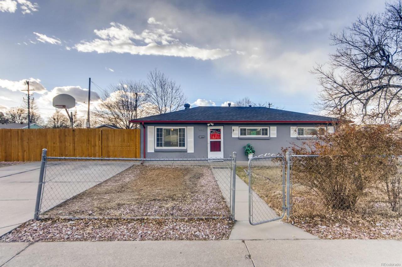 797 Raleigh Street - Photo 1