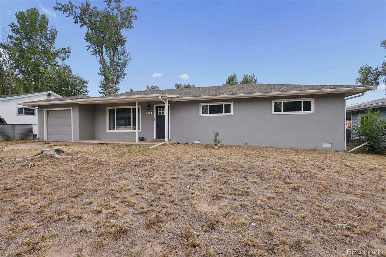 629 Hackberry Drive - Photo 1