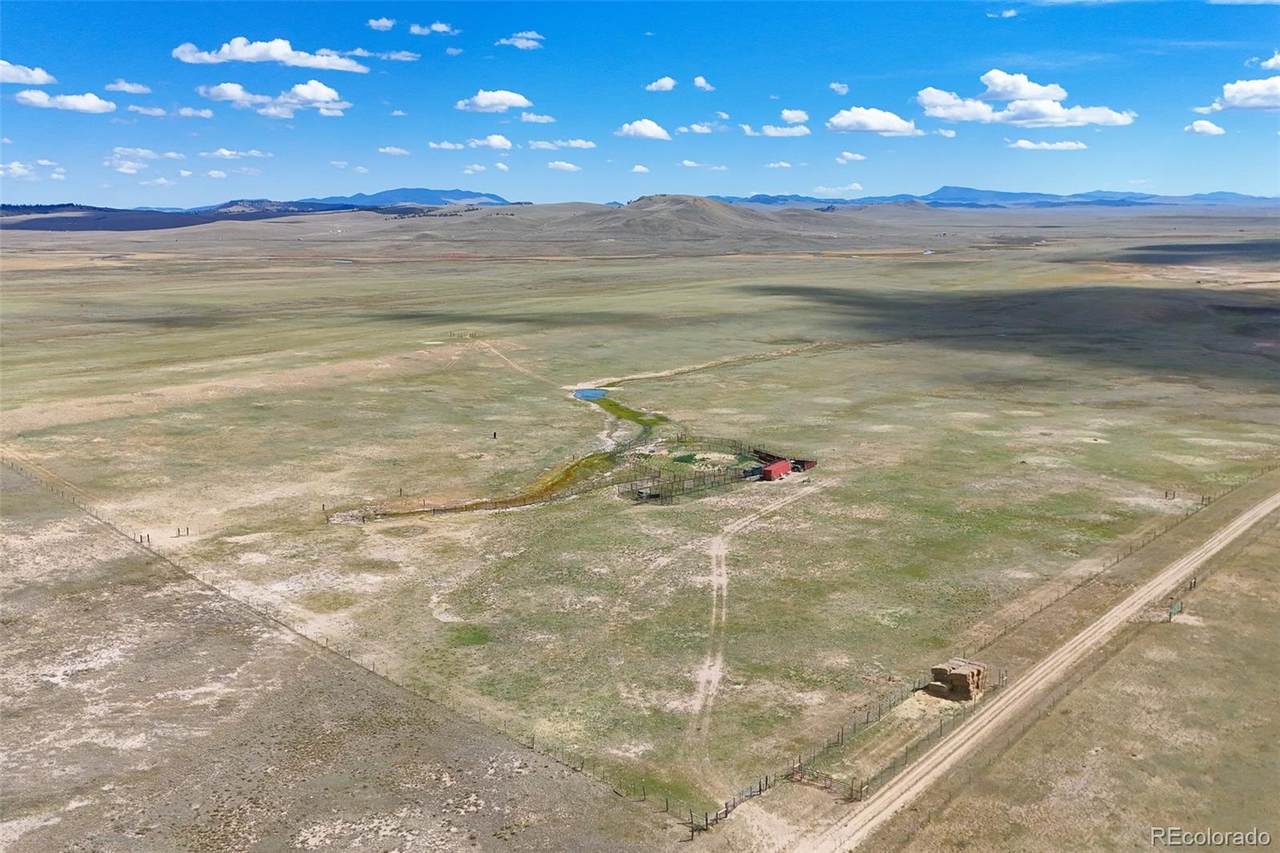  Badger Road - Photo 1