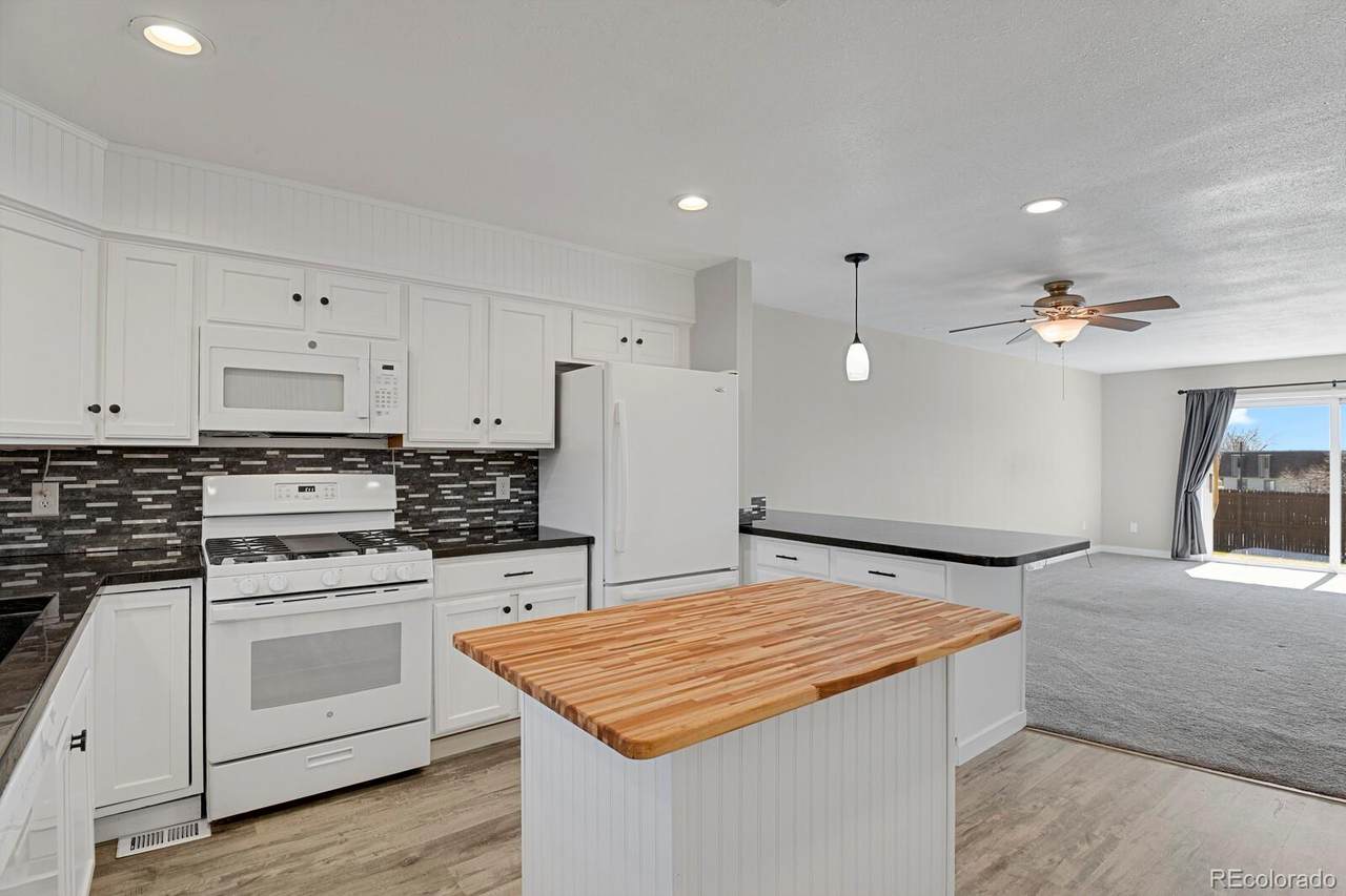 6487 Quail Street - Photo 1