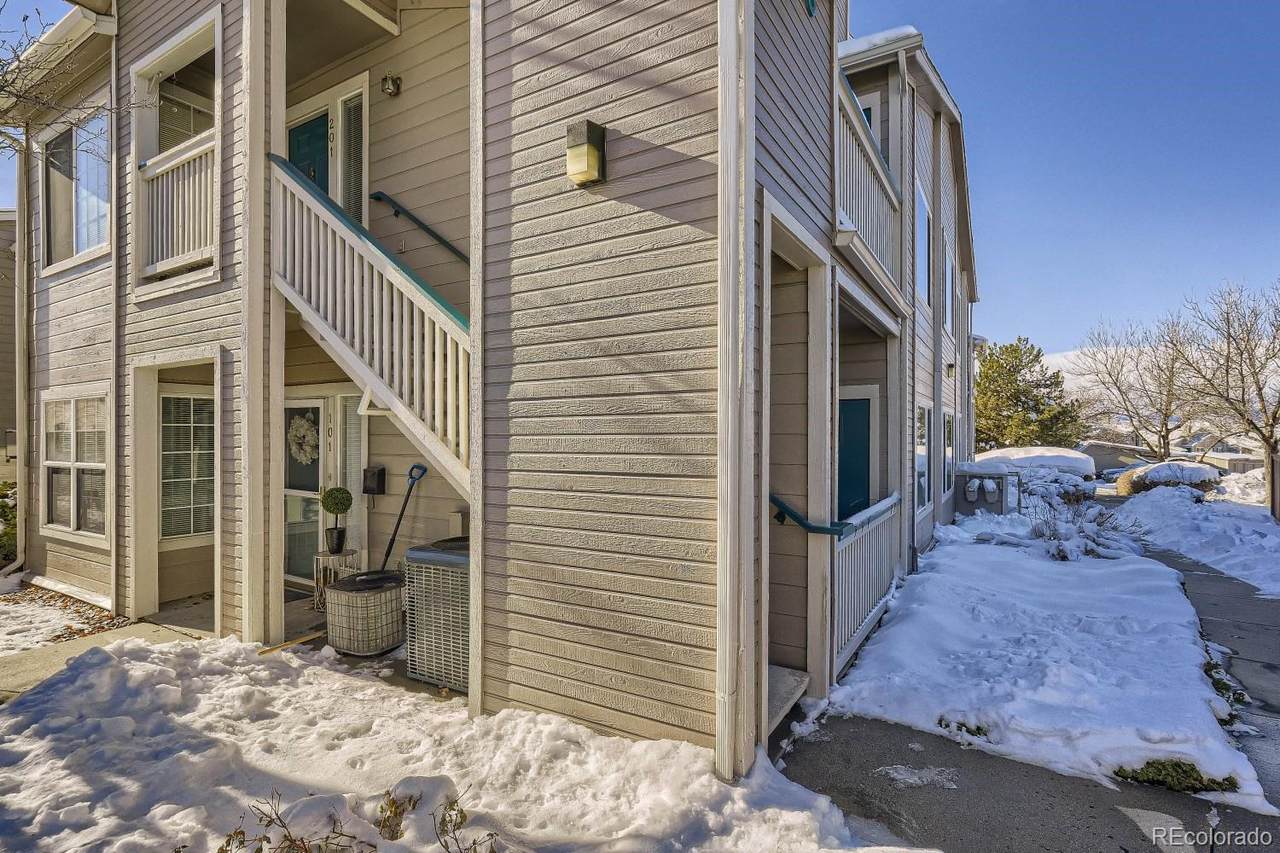 8495 Pebble Creek Way - Photo 1