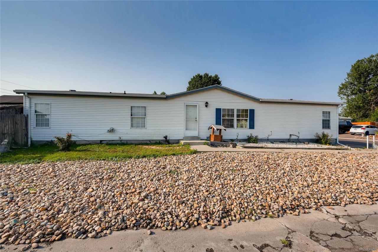 8390 Harrison Circle - Photo 1