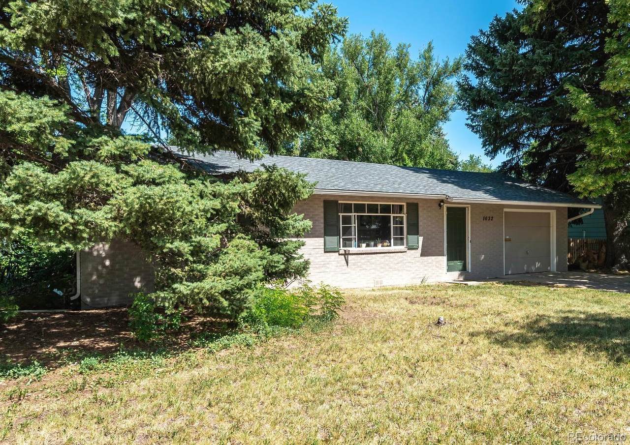 1032 Glenmoor Drive - Photo 1