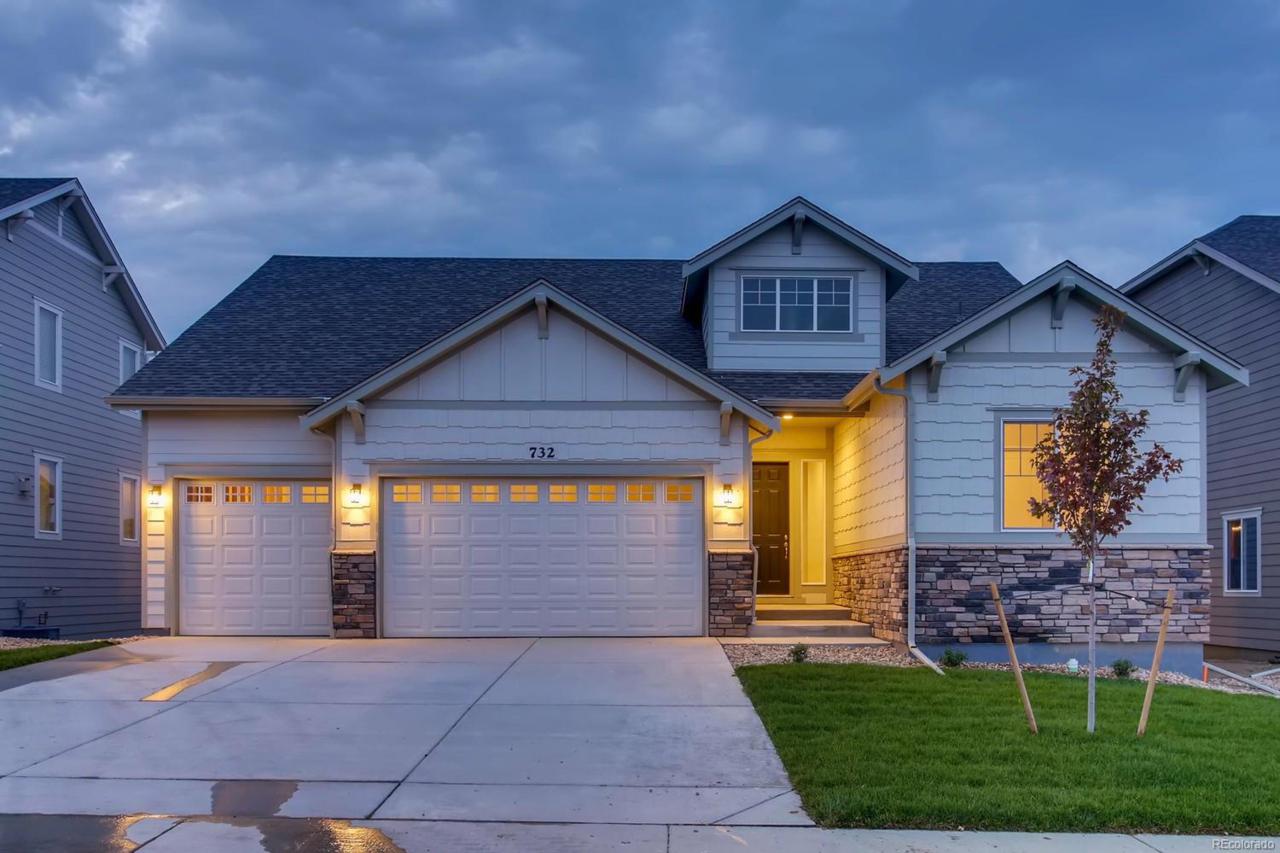 732 Ranchhand Drive - Photo 1