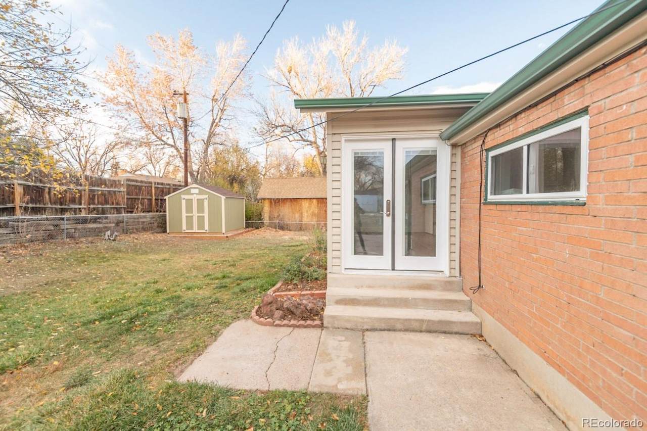 571 Taft Street - Photo 1