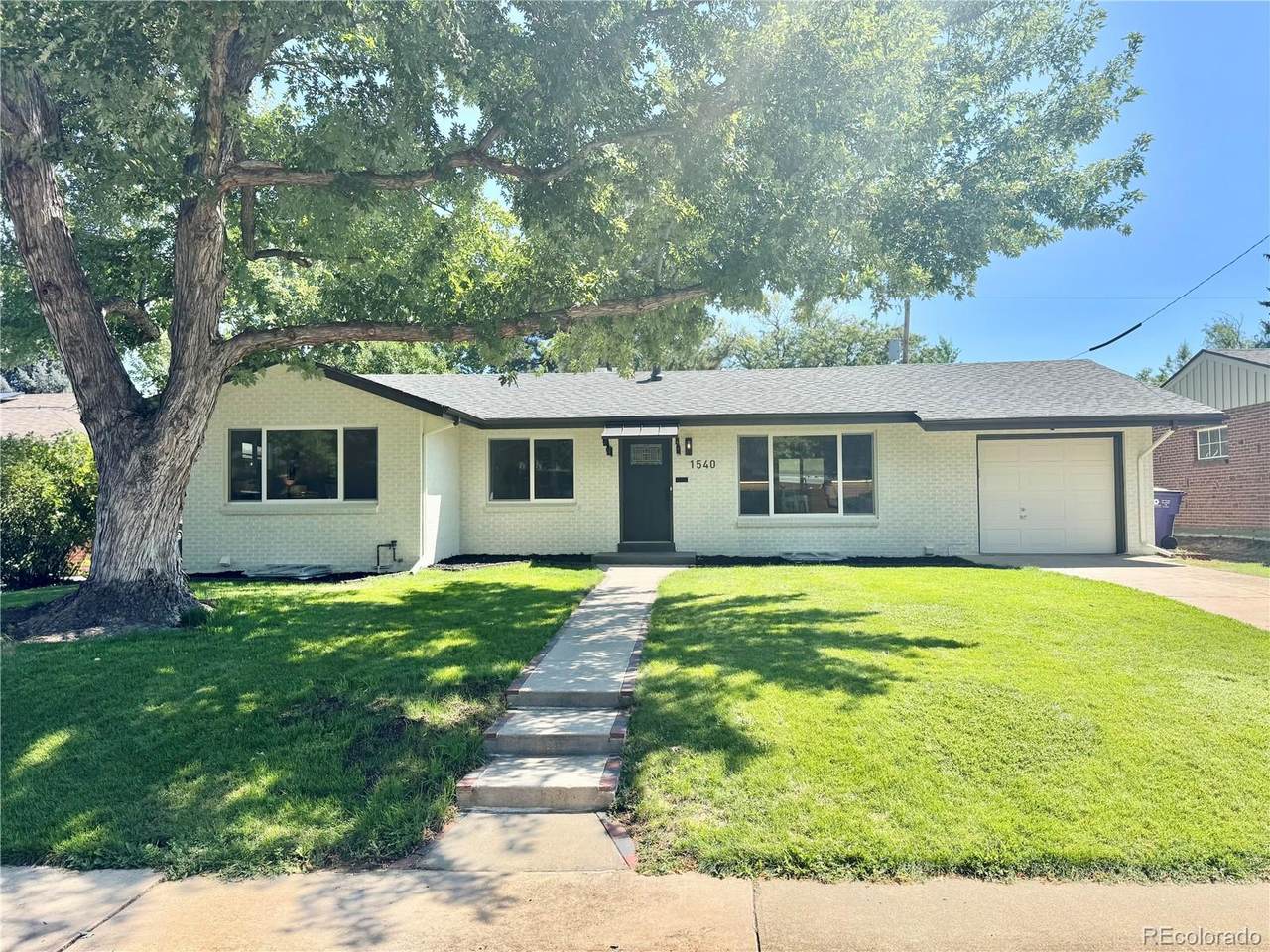 1540 Forest Street - Photo 1