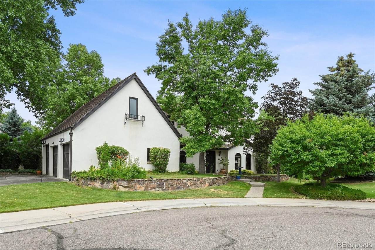 3391 Oak Street - Photo 1