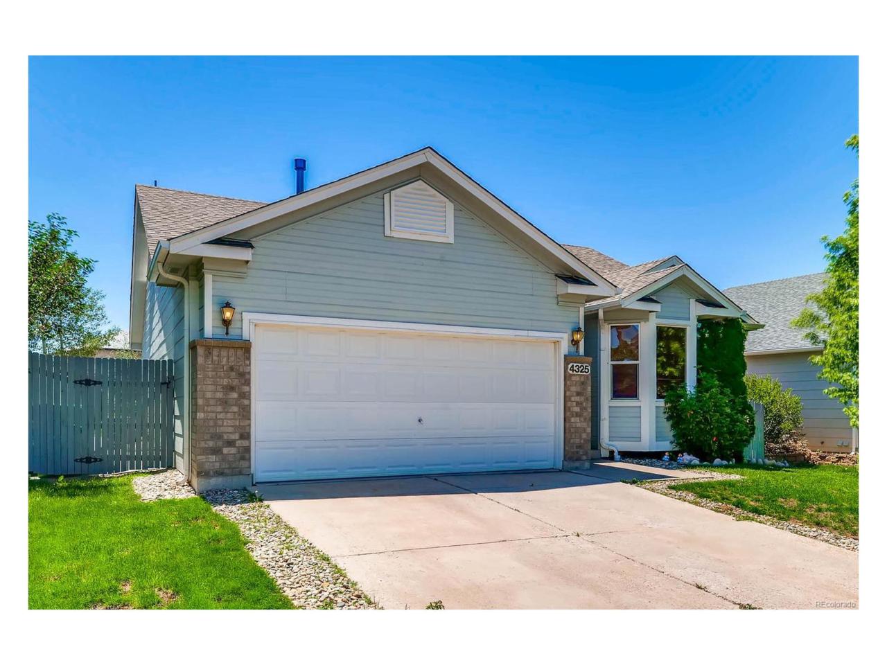 4325 Golf Club Drive - Photo 1