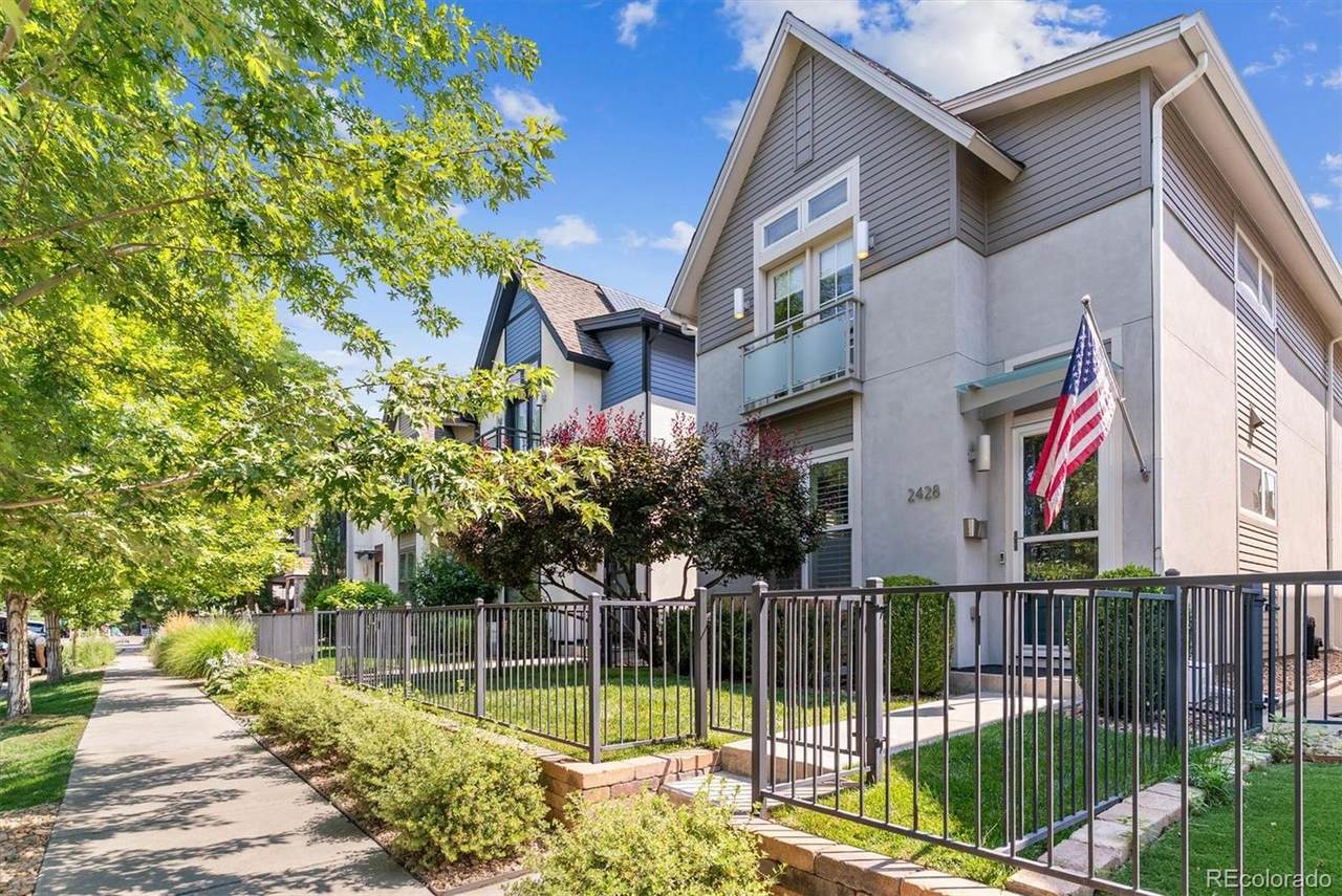 2428 Clarkson Street - Photo 1