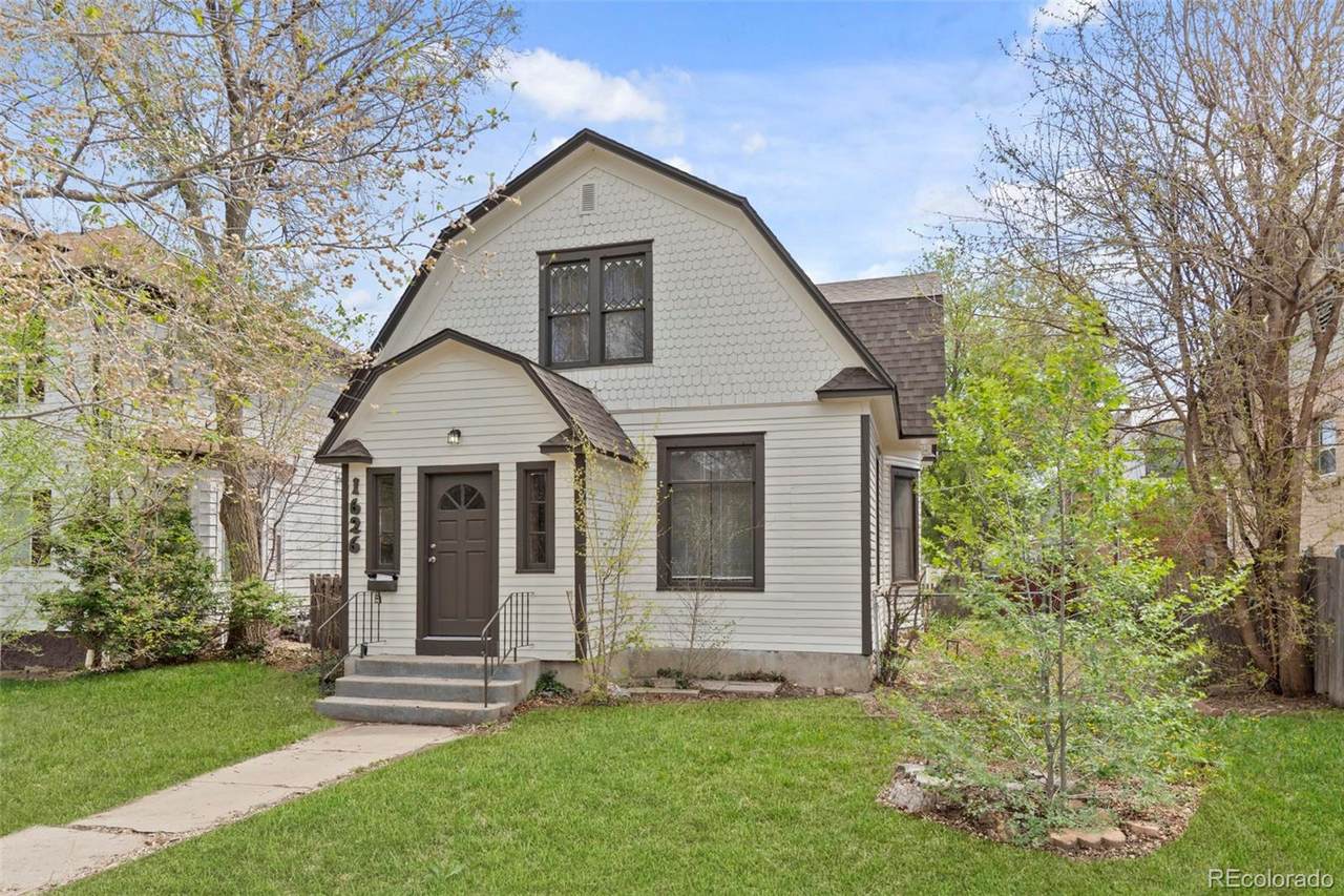 1626 11th Avenue - Photo 1