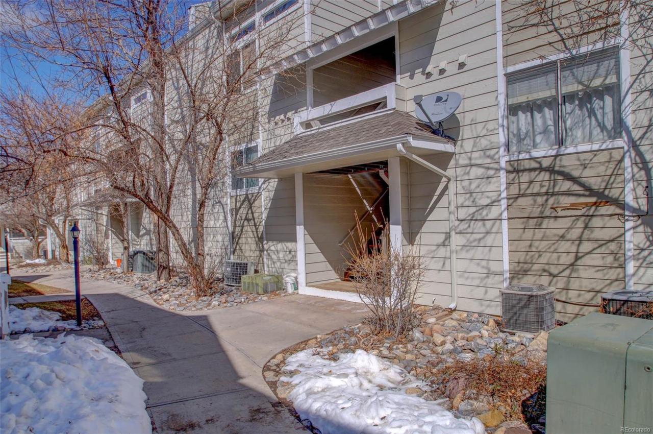 19192 Wyoming Place - Photo 1