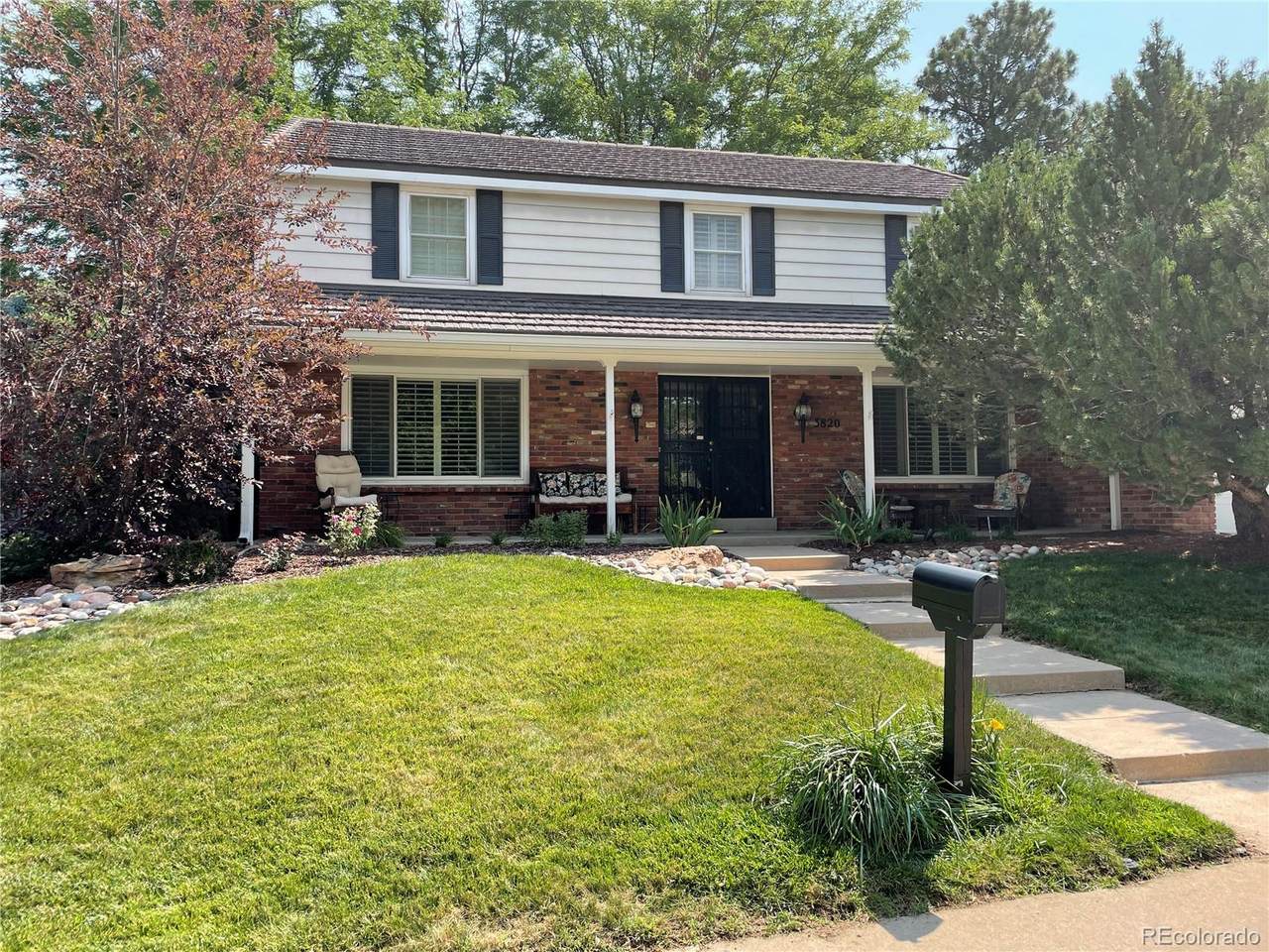 3820 Narcissus Way - Photo 1