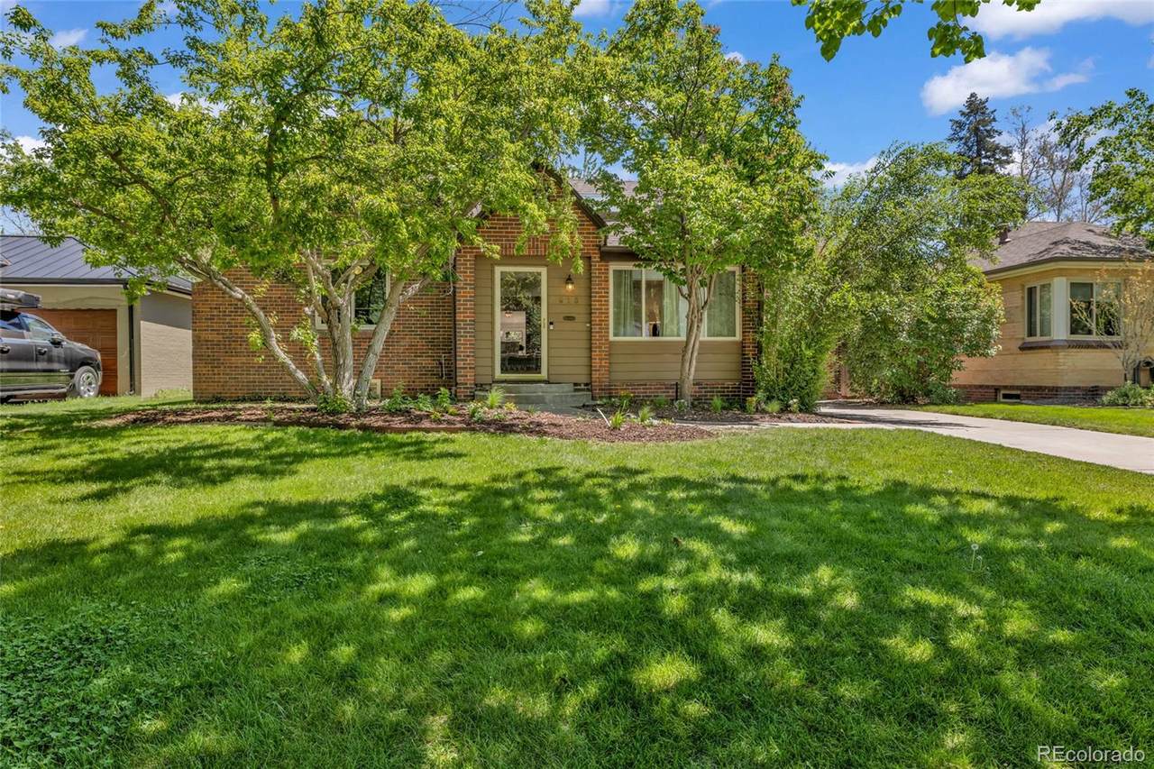 918 Magnolia Street - Photo 1