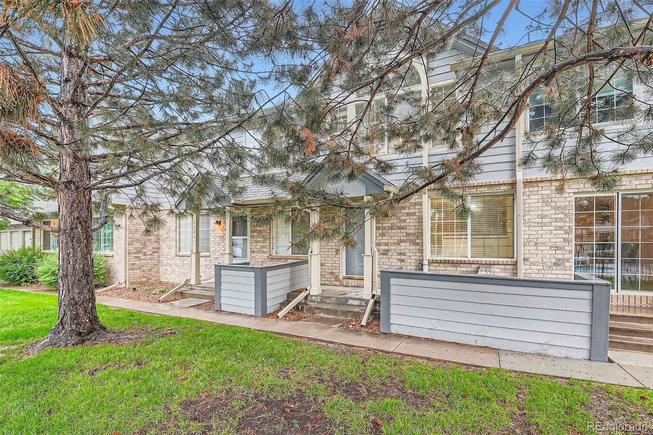 1121 112th Avenue - Photo 1