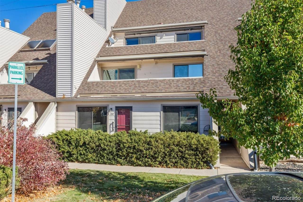 4246 Eldridge Street - Photo 1