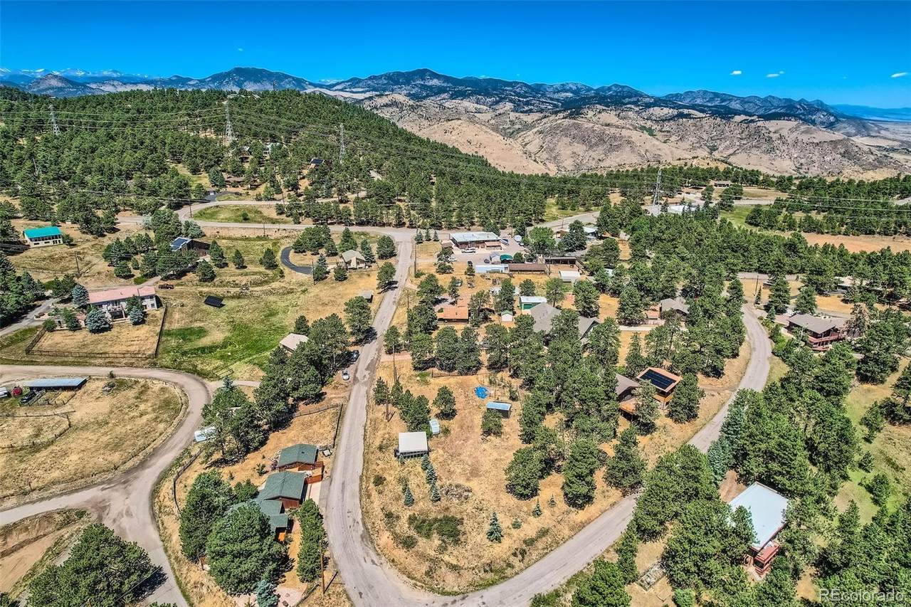 801 Panorama Drive - Photo 1