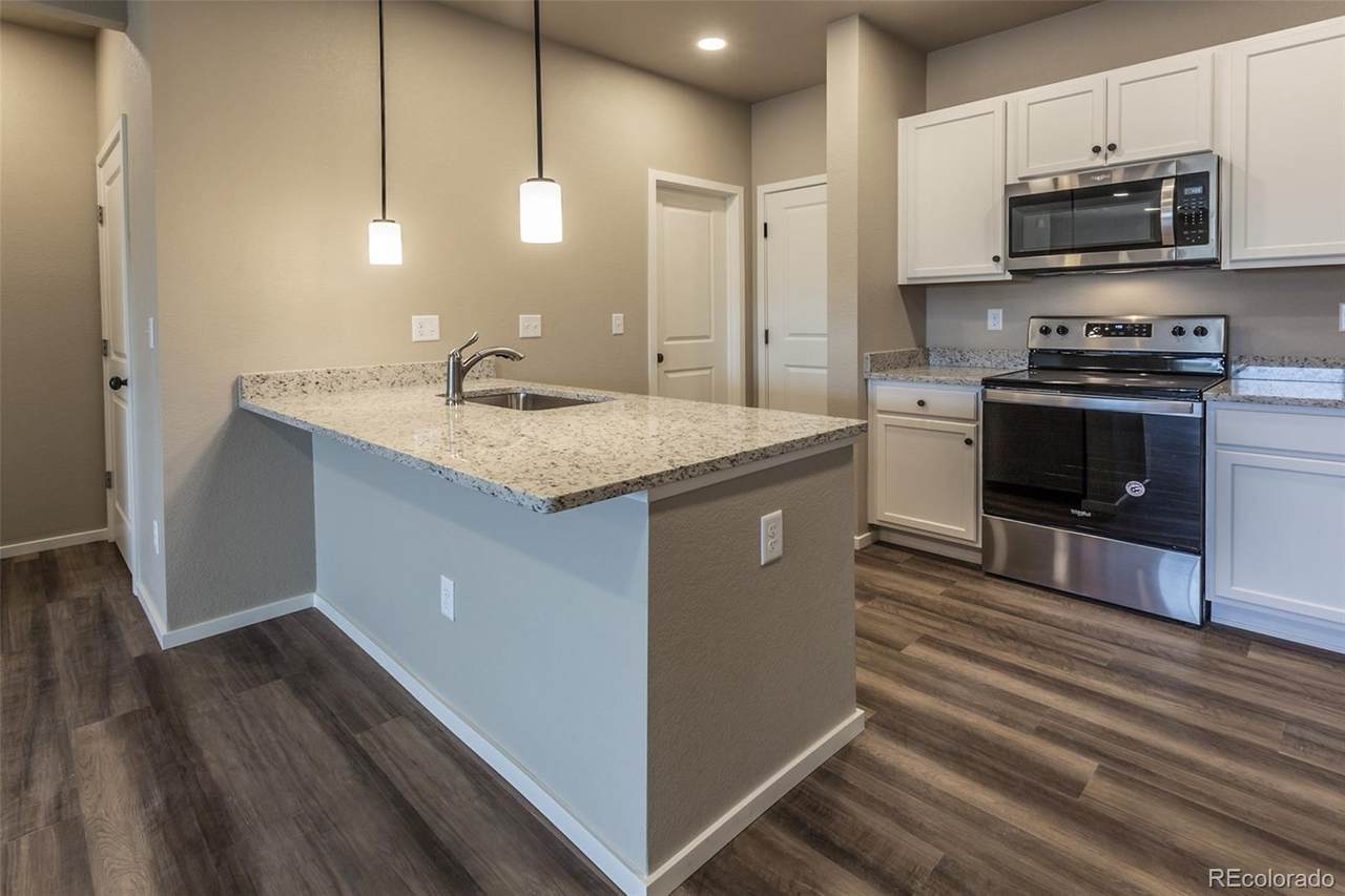 3613 Ronald Reagan Avenue - Photo 1 3613 Ronald Reagan Avenue - Photo 1