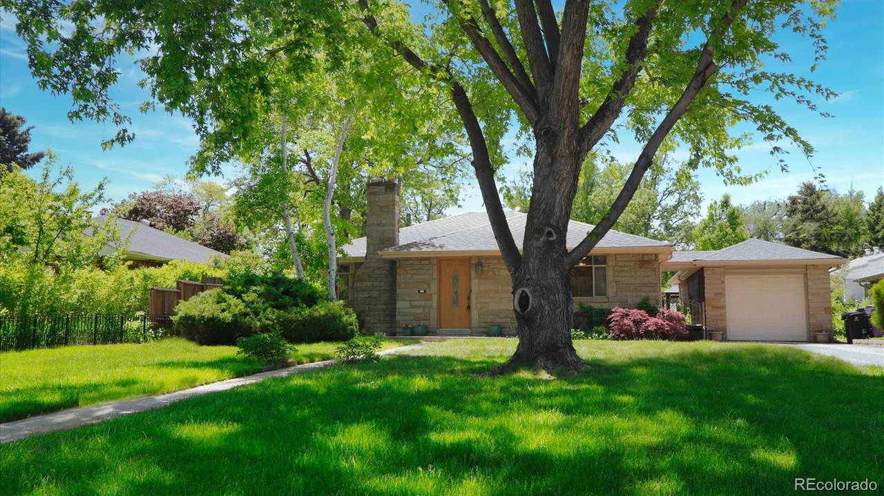 6710 Montview Boulevard - Photo 1