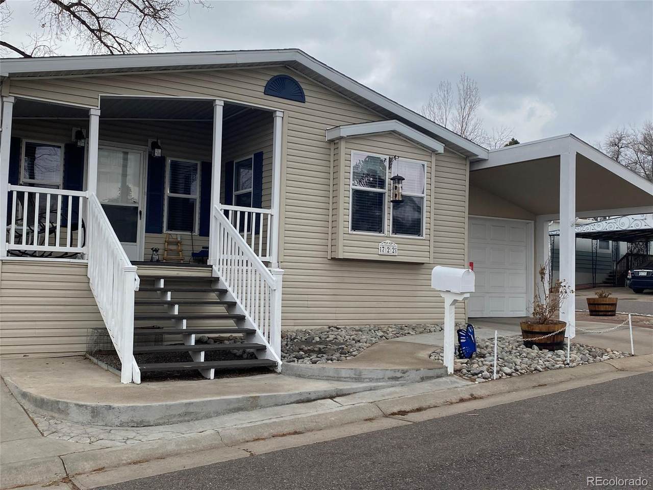 1801 92nd Avenue - Photo 1