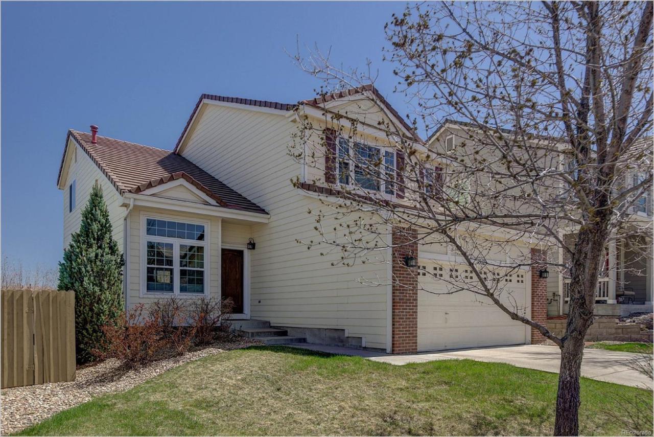 3662 Castle Peak Avenue - Photo 1
