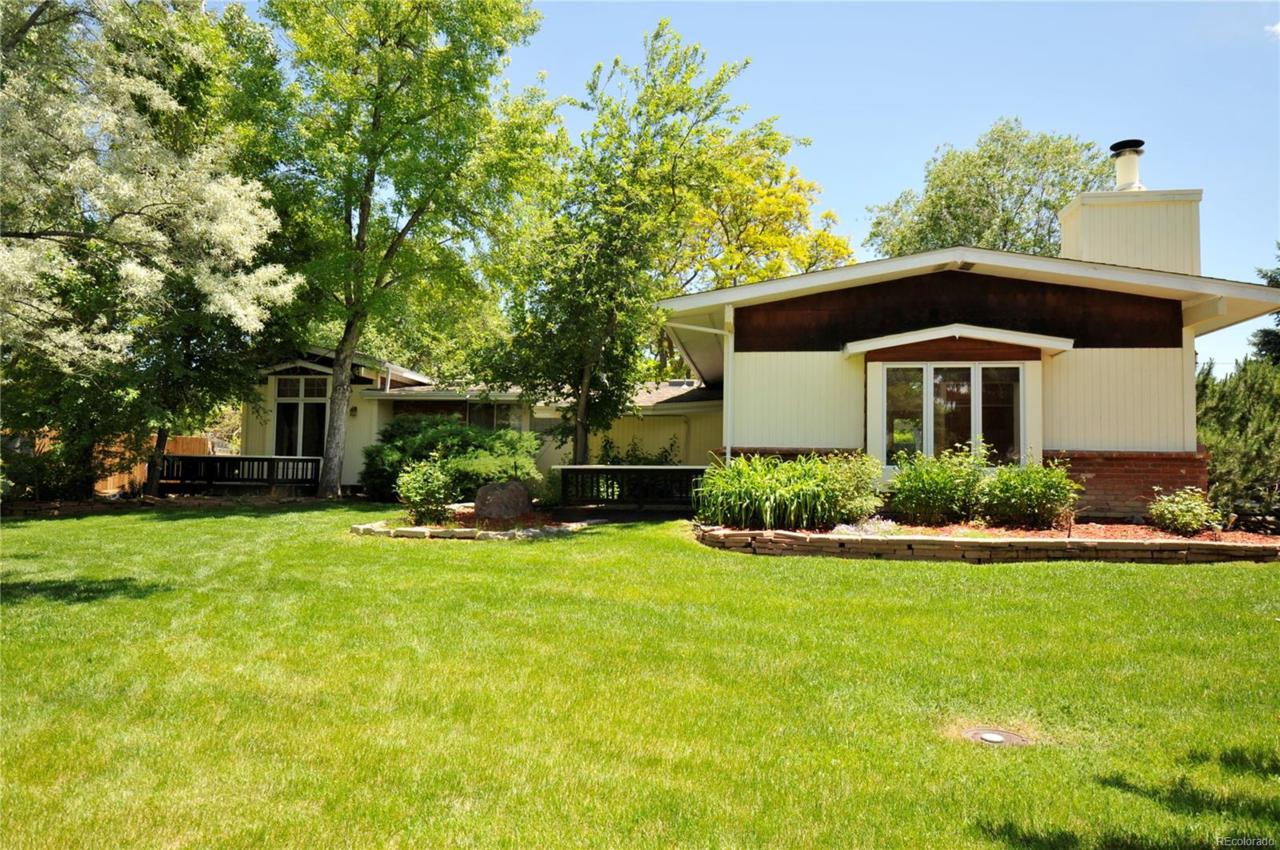 5620 Bowron Place - Photo 1