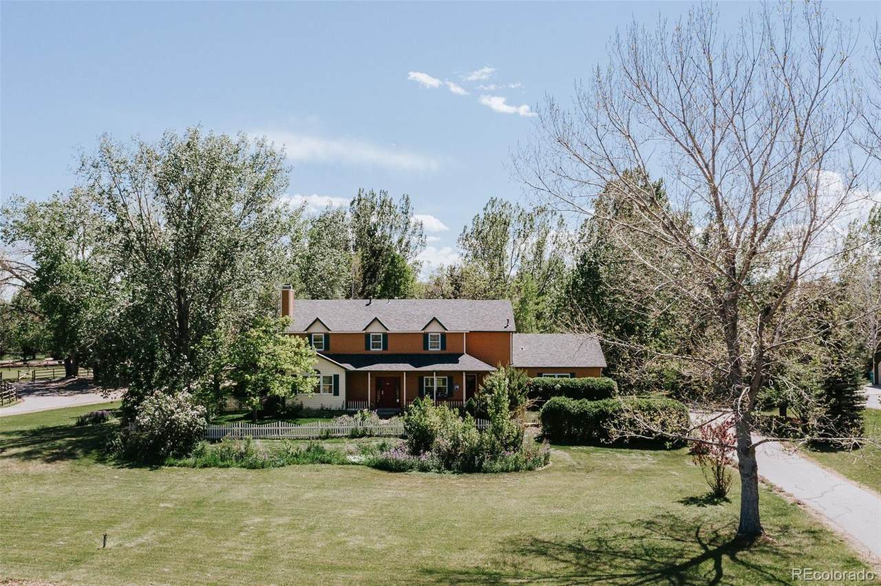 6220 Chokecherry Drive - Photo 1