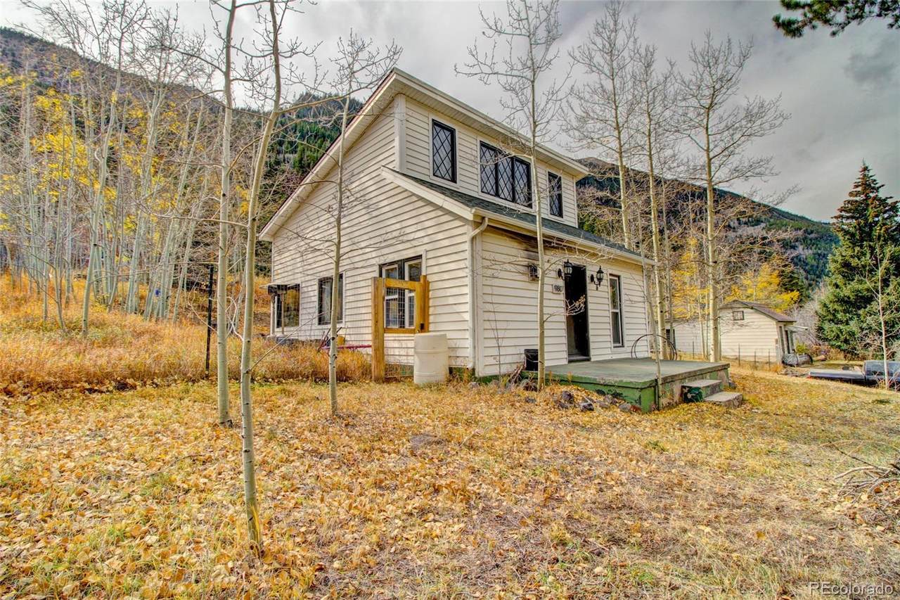 980 Mountain Street - Photo 1