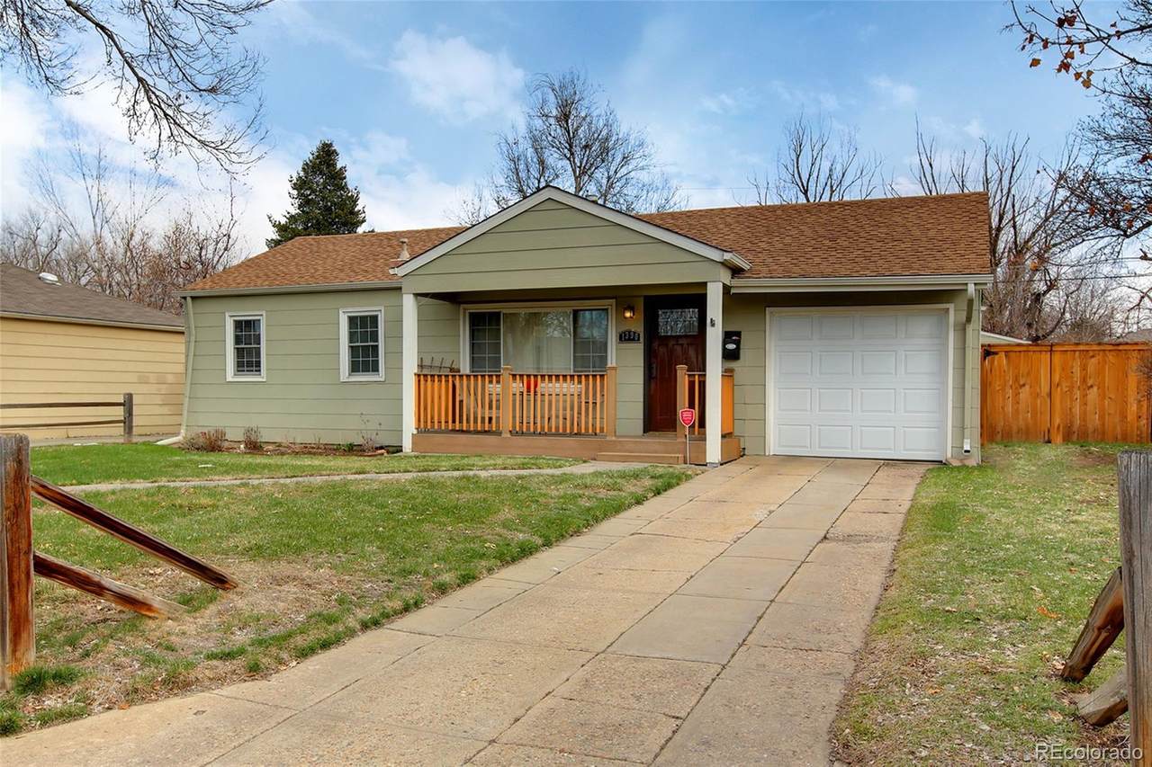 1390 Glencoe Street - Photo 1