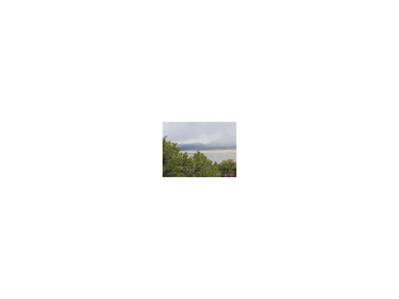 32 Shoreline Drive - Photo 1