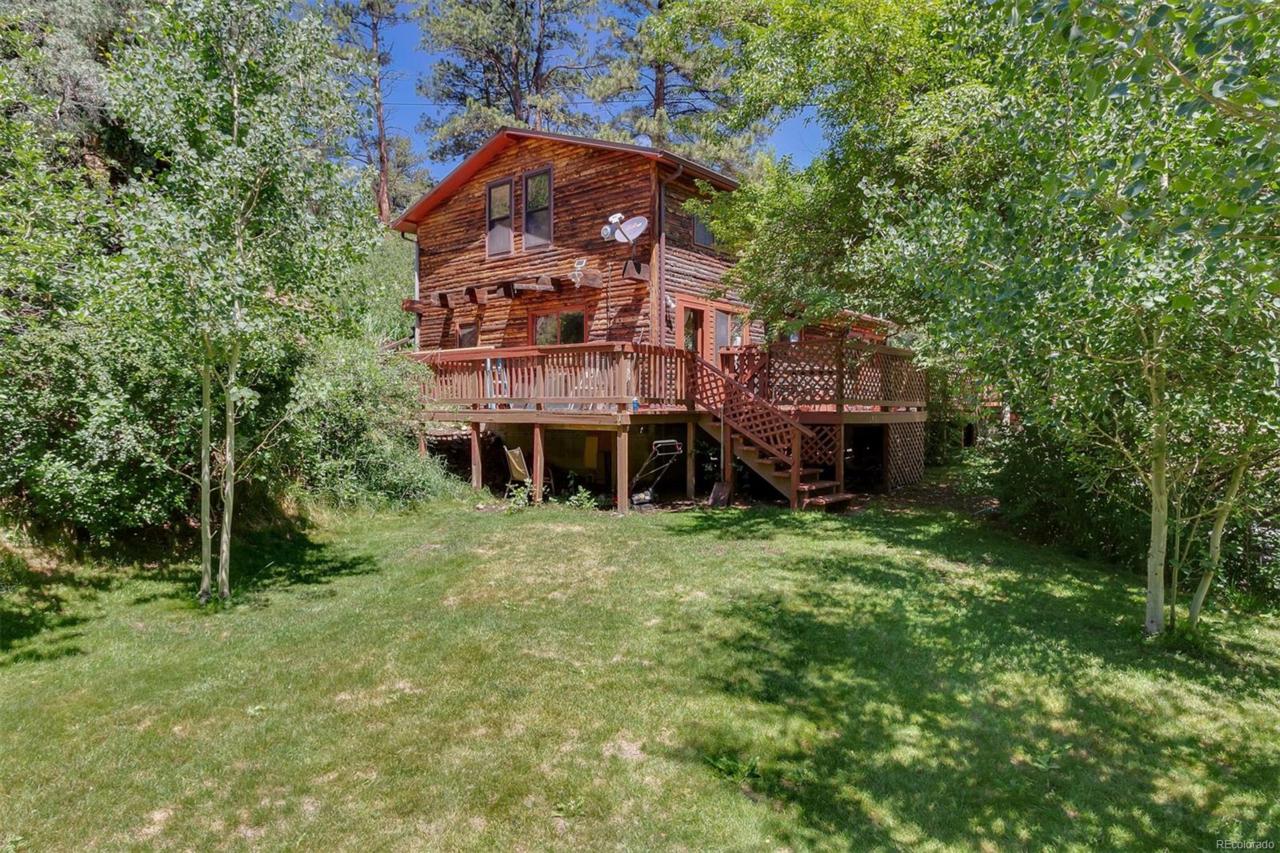 56 Denises Way - Photo 1