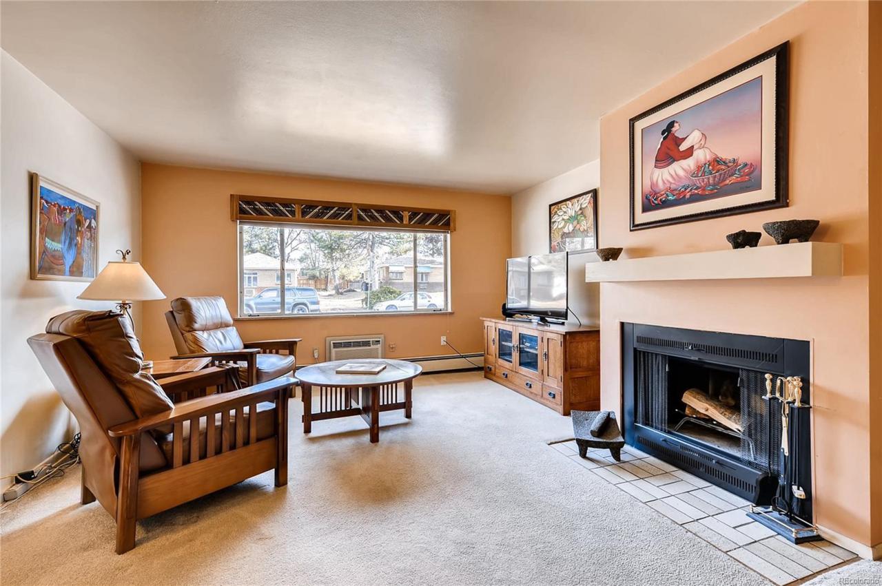 5273 Hale Parkway - Photo 1