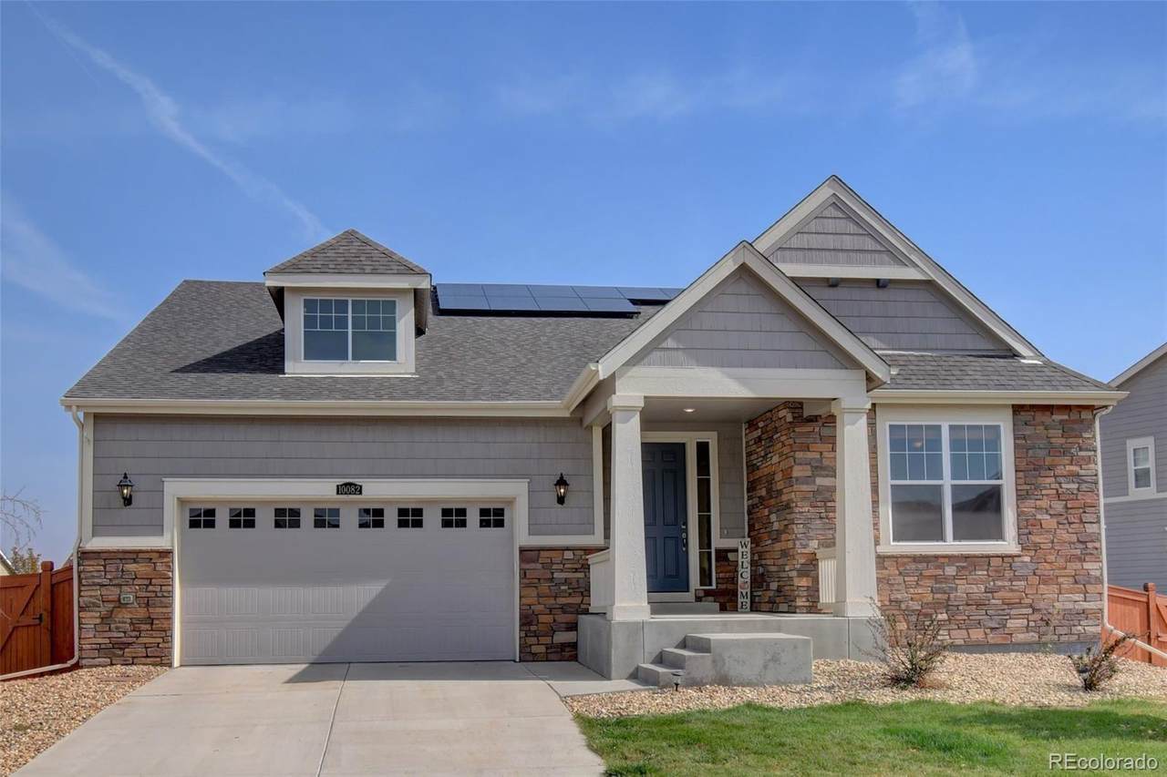 10082 Isle Circle - Photo 1