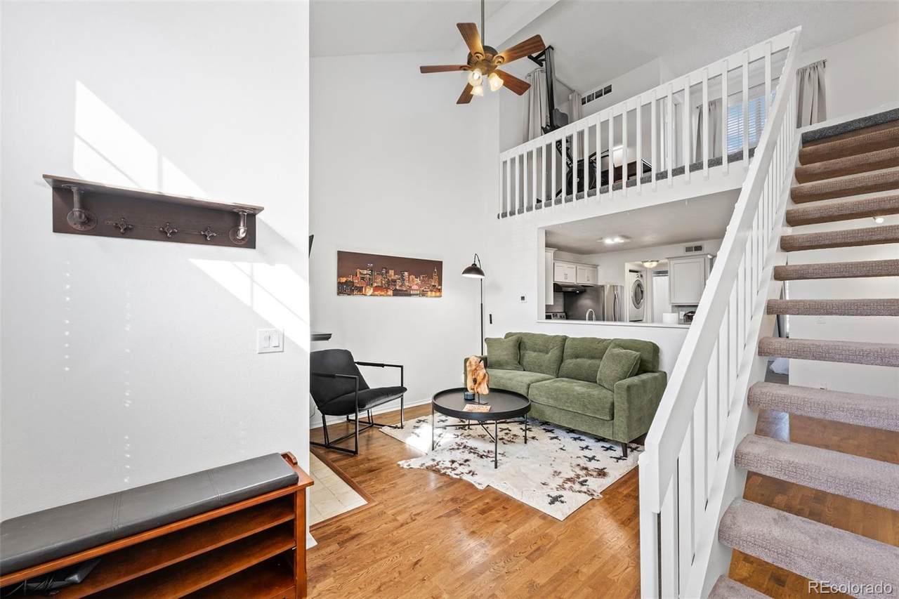 3016 Prentice Avenue - Photo 1
