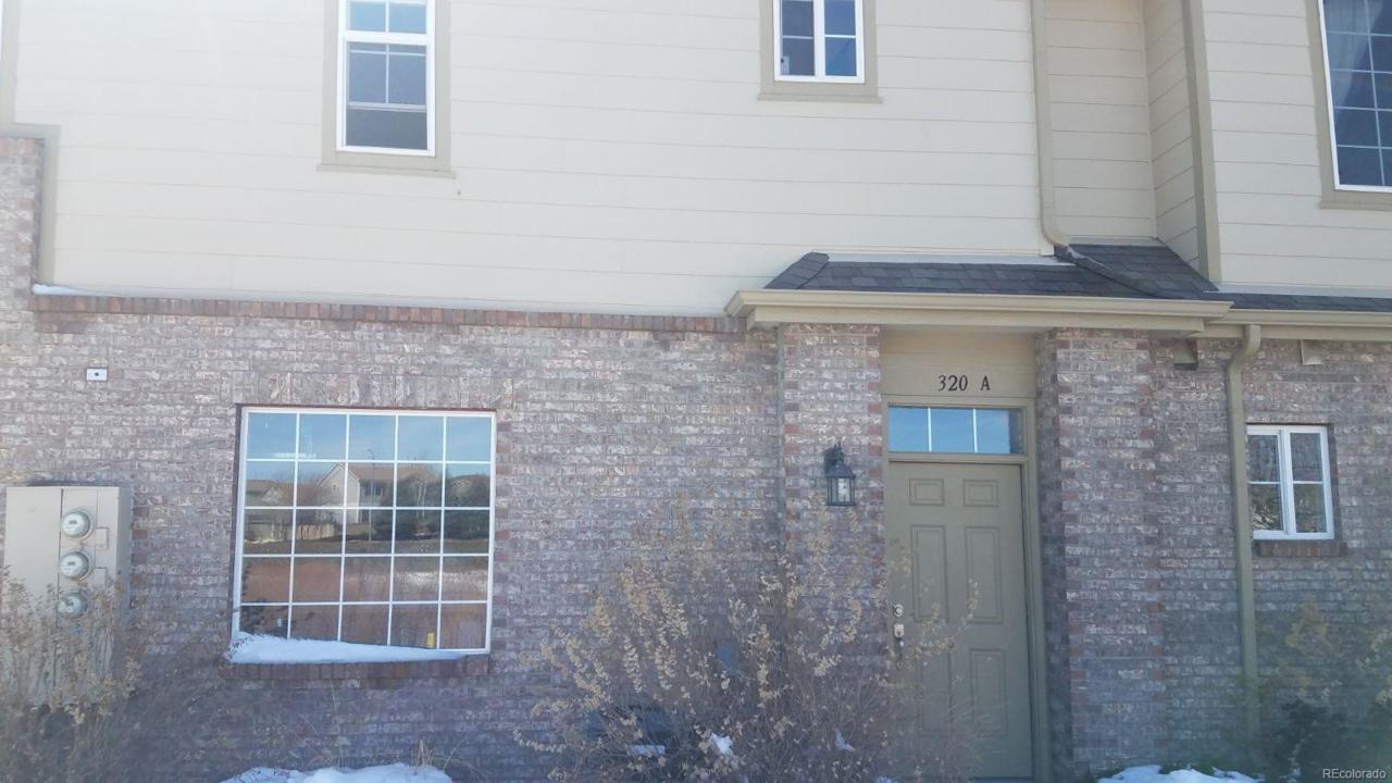 320 Granby Way - Photo 1