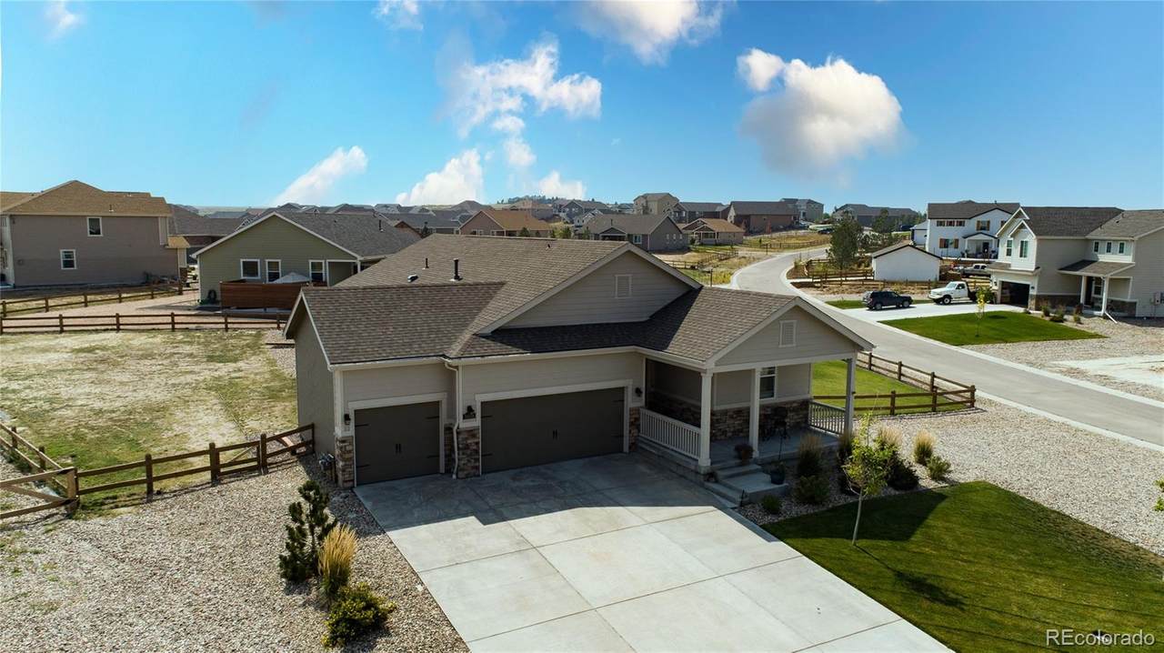 5800 Desert Inn Loop - Photo 1